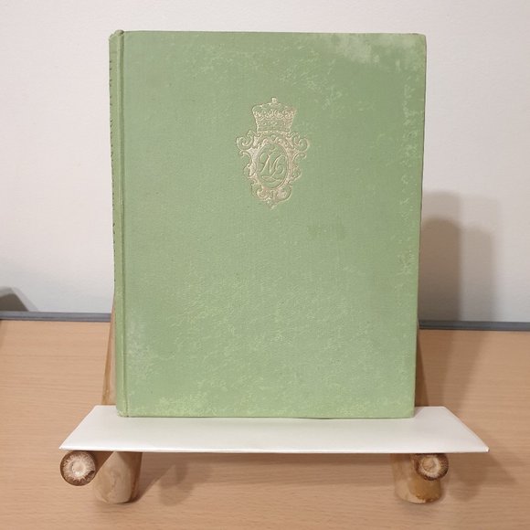 Princess Margaret The Youngest Sister Hardback Book by Godfrey Winn 1951 - Picture 8 of 11